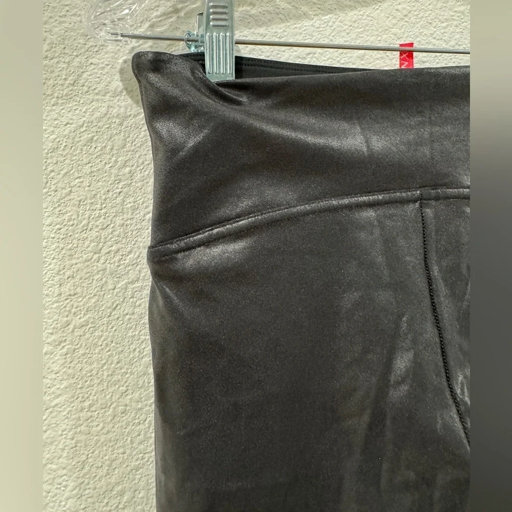 Spanx Faux Leather Black Leggings Size Medium - Picture 8 of 16